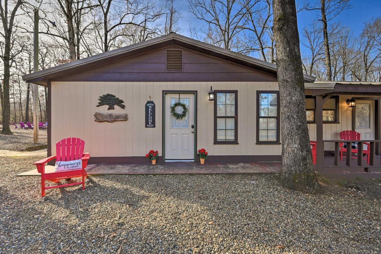 Pet-Friendly Shady Oaks Broken Bow Gem With Patio! Villa Exterior photo