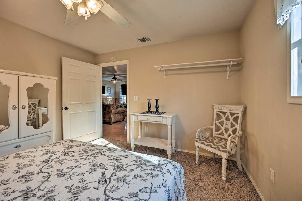 Pet-Friendly Shady Oaks Broken Bow Gem With Patio! Villa Exterior photo